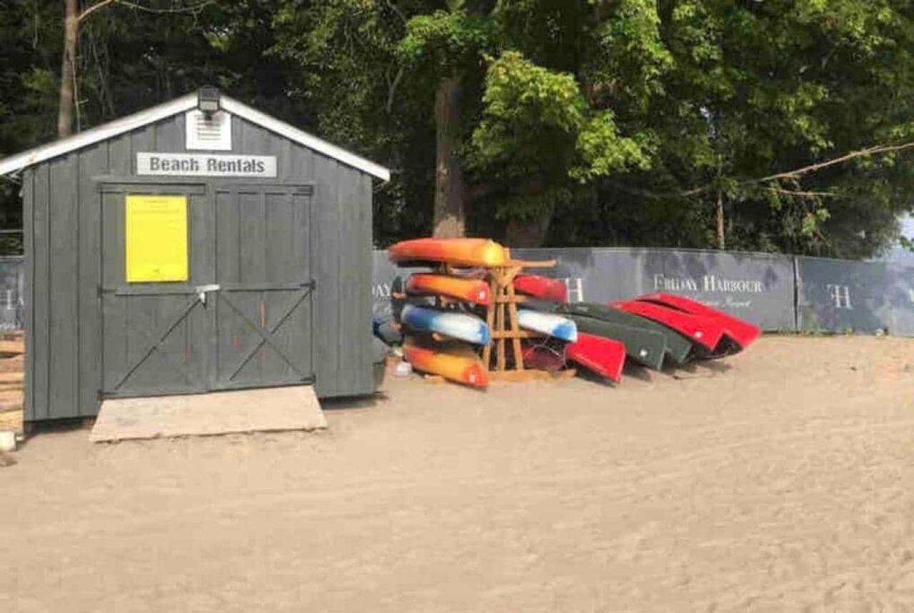 Stunning Stayz At Friday Harbour Beach Marina Resort Lake Simcoe Innisfil المظهر الخارجي الصورة