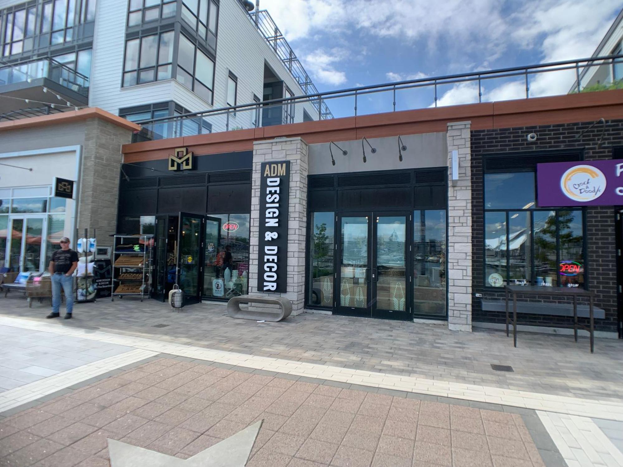 Stunning Stayz At Friday Harbour Beach Marina Resort Lake Simcoe Innisfil المظهر الخارجي الصورة